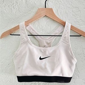 Nike Swoosh Medium-Support Sports Bra in White/Black